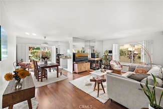325 Windward Ave, Venice, CA 90291