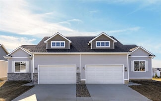 9078 Mockingbird Dr, Waukee, IA 50263