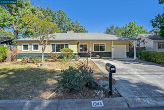 1344 Rosemary Ln, Concord, CA 94518