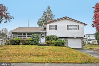 9227 Burbank Rd, Philadelphia, PA 19115