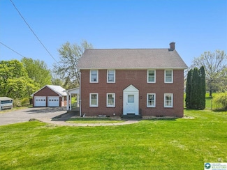 1615 Sleepy Hollow Rd, Quakertown, PA 18951