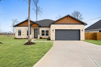1028 Exotic Pine St, Huffman, TX 77336