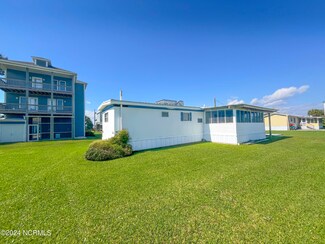 107 Phil Harris Ln, North Topsail Beach, NC 28460