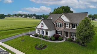 840 Jasmine Ave, Mount Joy, PA 17552