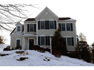 303 Hickory Nut Dr, Eighty Four, PA 15330