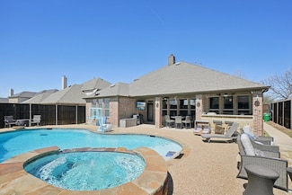 416 Florence Dr, Fate, TX 75087