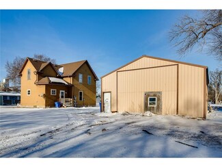 459 5th St, Dawson, MN 56232