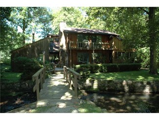 1781 State Route 381 Rd, Rector, PA 15677