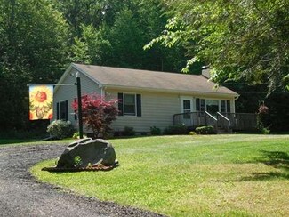 339 Water St, Granville, MA 01034