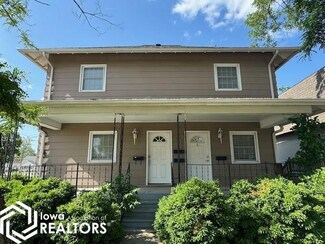 317 W State St, Centerville, IA 52544
