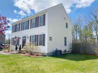 9 Ty Ln, Concord, NH 03303
