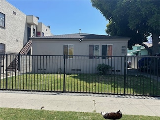 1154 W 57th St, Los Angeles, CA 90037