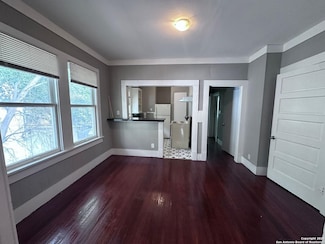 415 E Locust St Unit 3, San Antonio, TX 78212
