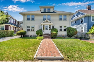 127-129 Blue Hills Pkwy, Milton, MA 02186