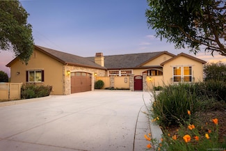 960 Smith Rd, Watsonville, CA 95076