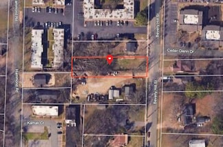 2853 Beverly Hills Rd, Memphis, TN 38128