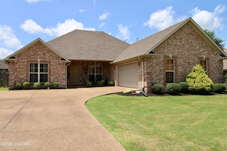 11 Tuscany Cove, Jackson, TN 38305