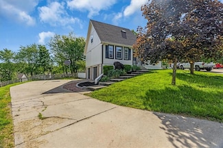 19420 E 13th St N, Independence, MO 64056