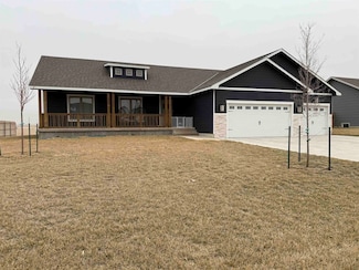 3404 Vail St, Dodge City, KS 67801