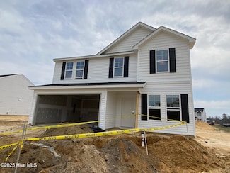 2223 Roadster Pony Ln, Hope Mills, NC 28348