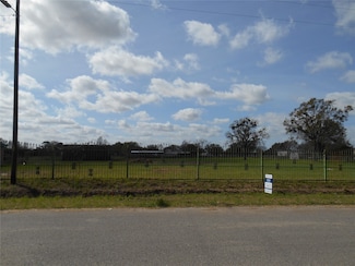 1765 Greenfield Rd, Prairie View, TX 77445