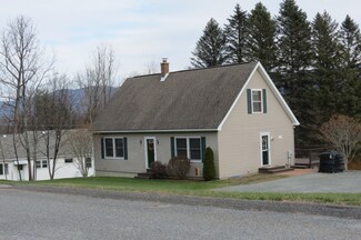 8 Town View Ln, Adams, MA 01220