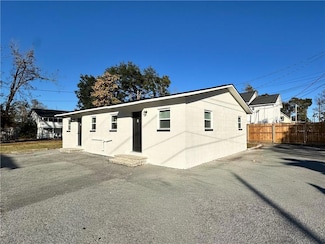 105 W Inman St, Statesboro, GA 30458