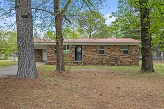 1010 Gary St, Bald Knob, AR 72010