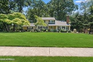 4 Hamilton Hill Rd, Lincroft, NJ 07738