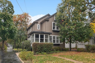 110 Linden Ave, Glencoe, IL 60022