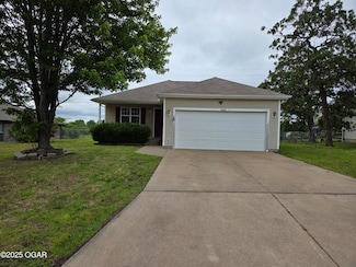 4523 W 26th Place, Joplin, MO 64804