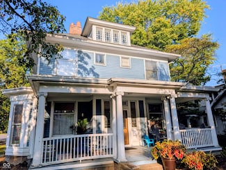 1104 Franklin St, Columbus, IN 47201