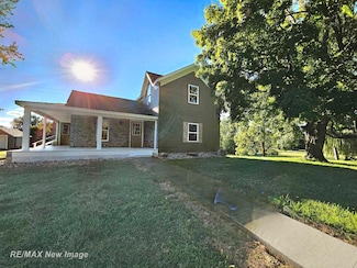 10276 Sheridan Ct, Millington, MI 48746