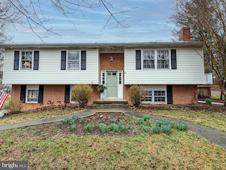 18 Main St, Round Hill, VA 20141