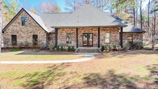 113 Trails End, Flora, MS 39071