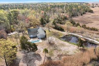 333 Betsy Scull Rd, Egg Harbor Township, NJ 08234