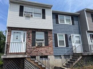 90 Roper St Unit A, Lowell, MA 01852