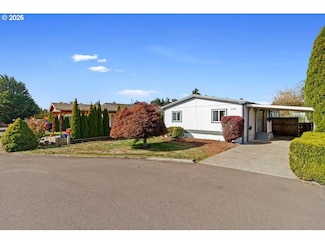 14929 S Plum Dr, Oregon City, OR 97045