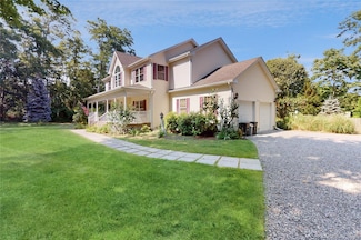 64230 County Road 48, Greenport, NY 11944