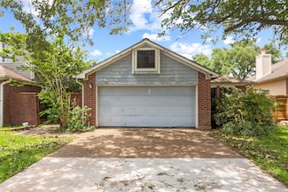 8030 Catalpa St, Texas City, TX 77591