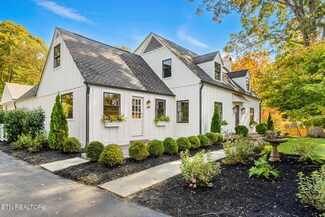104 Westwood Rd, Knoxville, TN 37919