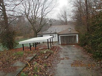 9225 S Geneva Rd, Flat Rock, IN 47234