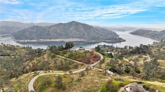 9999 Flint Ct N, Friant, CA 93626