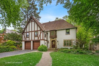 2223 Central Park Ave, Evanston, IL 60201