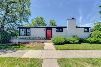 4021 W Estes Ave, Lincolnwood, IL 60712