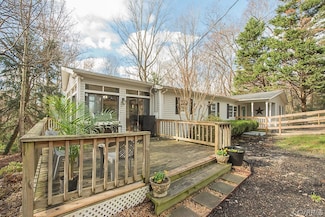 7029 Springhill Rd, Mechanicsville, VA 23116