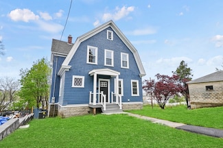 30 Boardman St, Worcester, MA 01606