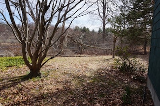 28 Stowe Rd, Grafton, MA 01519