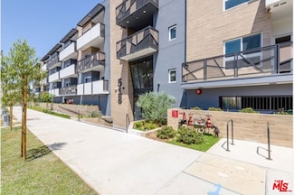 518 N Gramercy Place Unit ph4, Los Angeles, CA 90004