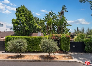 1558 N Stanley Ave, Los Angeles, CA 90046